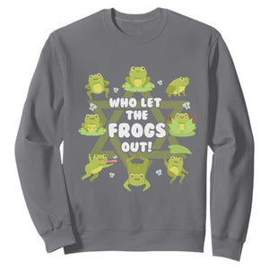Funny Passover Sweatshirt Who Let the Frogs Out Jewish Seder Fami TS02 Charcoal Print Your Wear