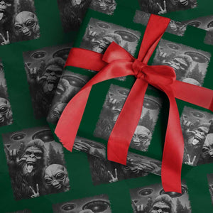 Bigfoot Selfie With Alien Wrapping Paper Roll UFO Funny Sasquatch Rock On Hand Sign TS10 Green Print Your Wear
