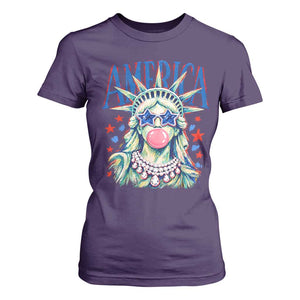 America Statue of Liberty Blowing Bubblegum T Shirt For Women Star and Glasses Patriotic Summer Vibes Graphic