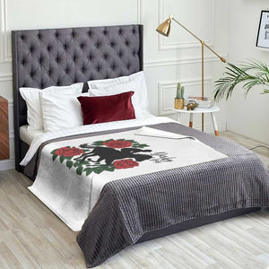 Vintage Jockey and Roses Horse Racing Graphic Throw Blanket Classic Derby Day Fan TS02 Print Your Wear