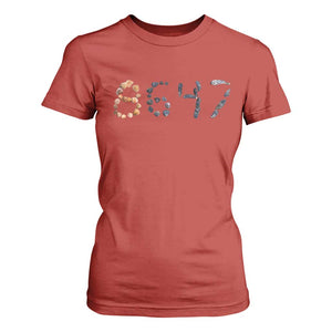 86 47 Seashell Graphic Subtle Summer Coastal T Shirt For Women Viral 2026 Beach Walk Political Satire TS02 Red Print Your Wear