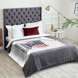 Idaho Shoots Back Distressed American Flag Throw Blanket Cowboy Gunslinger Graphic