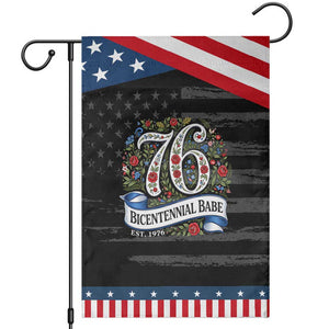 Vintage Floral Bicentennial Babe Est 1976 Patriotic Garden Flag Elegant 50th Birthday