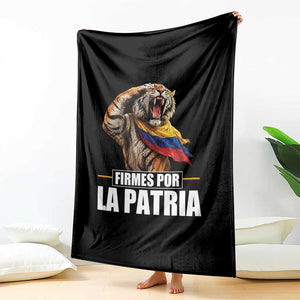 Firmes Por La Patria Colombian Pride Throw Blanket Roaring Saluting Tiger Patriotic Colombia Heritage Flag