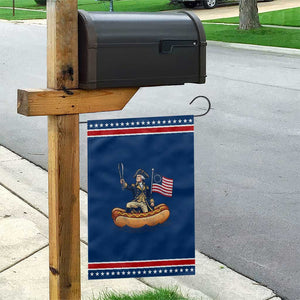 George Washington Crossing The Delaware on Hot Dog Boat Patriotic Garden Flag Funny BBQ Party 4th of July Graphic
