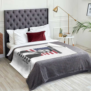 Never Surrender Freedom Throw Blanket Patriotic Charlie Kirk Tribute American Flag TS02 Print Your Wear