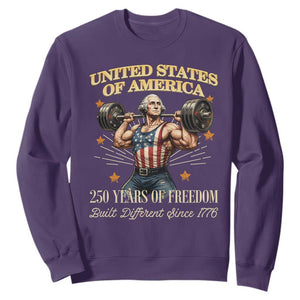 USA 250 Years of Freedom Muscular George Washington Weightlifter Sweatshirt Built Different Since 1776 Funny Patriotic 1st President Bodybuilder