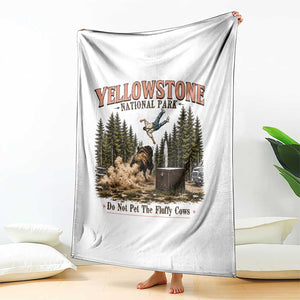 Do Not Pet The Fluffy Cows Yellowstone National Park Throw Blanket Funny Vintage Bison Tourist Attack Graphic