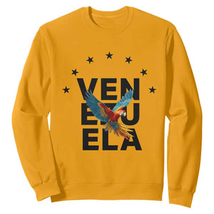 Venezuela Pride Flying Macaw Sweatshirt Ara Macao Guacamaya Venezuelan Pride Tropical Bird TS02 Gold Print Your Wear