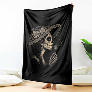 Vintage Dia de los Muertos Catrina Portrait Graphic Throw Blanket Gothic Sugar Skull Woman Blowing Dandelion