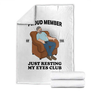 Funny Napping Dad Sleepy Grandpas and Fathers Throw Blanket Proud Member Of The Just Resting My Eyes Club Armchair Cartoon Graphic