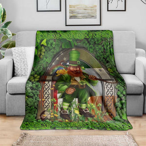Happy St Patrick's Day Leprechaun Throw Blanket American Irish Flag TS02 Print Your Wear