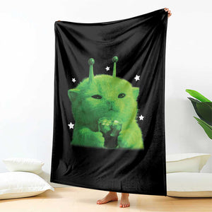 Funny Alien Cat Meme Throw Blanket Funny Kitten 90s Retro Vintage Graphic Weird Cats Y2k TS10 Print Your Wear