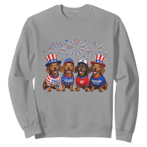 Vintage Patriotic Dachshund 250 Anniversary USA Sweatshirt Freedom 250 Years Weiner Dog Lovers Dad Mom
