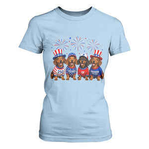 Vintage Patriotic Dachshund 250 Anniversary USA T Shirt For Women Freedom 250 Years Weiner Dog Lovers Dad Mom