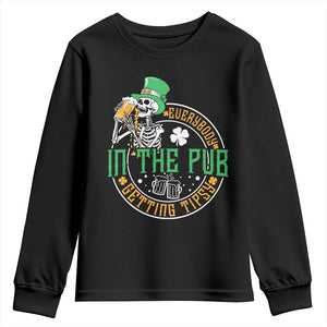 St Patricks Day Pub Youth Sweatshirt Everybody In The Pub Getting Tipsy TS10 Black Print Your Wear