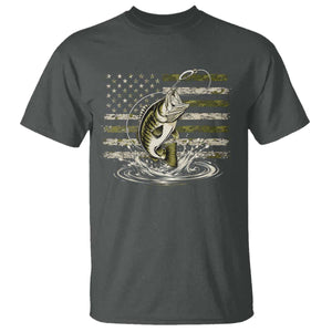 Vintage Bass Fishing Camouflage T Shirt Patriotic Largemouth Bass Angler Fishing Lovers Fisherman Camo US Flag