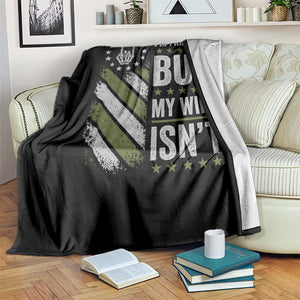 Im Friendly But My Wife Isnt Funny Husband Throw Blanket Vintage American Flag