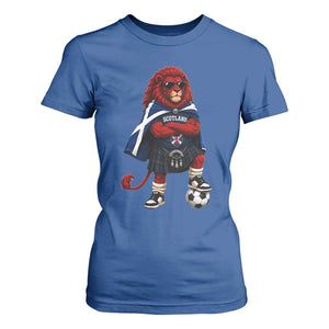 Scotland Rampant Lion Soccer Fan T Shirt For Women Scottish Pride Red Lion in Kilt with Sunglasses Football