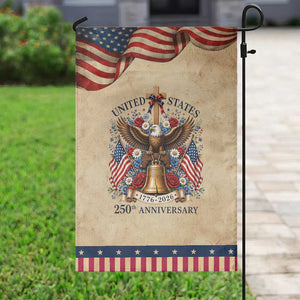 250 Anniversary USA Eagle Patriotic Garden Flag Flower 250th Birthday 4th Of July 2026 TS10 Vintage Rustic Tan Navy Print Your Wear