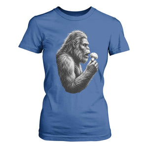 Bigfoot Mushroom T Shirt For Women Vintage Sasquatch Art Mystical Nature Lover Retro