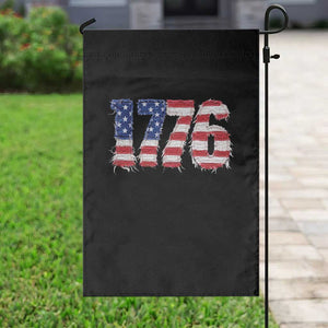 Distressed Faux Patchwork 1776 USA Flag Garden Flag Vintage Effect Printing Patriotic Graphic 4th Of July Independence Day