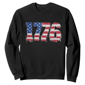 Distressed Faux Patchwork 1776 USA Flag Sweatshirt Vintage Effect Printing Patriotic Graphic 4th Of July Independence Day