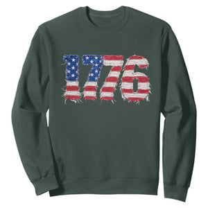 Distressed Faux Patchwork 1776 USA Flag Sweatshirt Vintage Effect Printing Patriotic Graphic 4th Of July Independence Day
