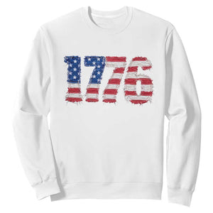 Distressed Faux Patchwork 1776 USA Flag Sweatshirt Vintage Effect Printing Patriotic Graphic 4th Of July Independence Day