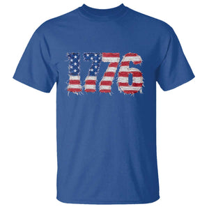Distressed Faux Patchwork 1776 USA Flag T Shirt Vintage Effect Printing Patriotic Graphic 4th Of July Independence Day