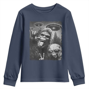 Bigfoot Selfie With Alien Youth Sweatshirt UFO Funny Sasquatch Rock On Hand Sign TS10 Navy Print Your Wear