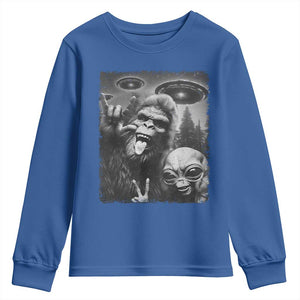 Bigfoot Selfie With Alien Youth Sweatshirt UFO Funny Sasquatch Rock On Hand Sign TS10 Royal Blue Print Your Wear