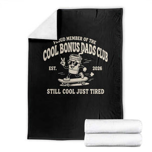 Cool Bonus Dads Club Throw Blanket Retro Skater Fatherhood Still Cool Just Tired Funny Step Dad Gifts