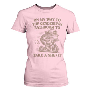 On My Way To The Genderless Bathroom To Take a She/It T Shirt For Women Funny Frog Graphic
