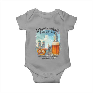 Bavarian Festival Munich Oktoberfest Baby Onesie Das Herz Der Stadt Beer Pretzel TS11 Sport Gray Print Your Wear