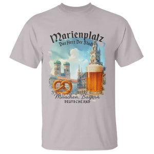 Bavarian Festival Munich Oktoberfest T Shirt Das Herz Der Stadt Beer Pretzel TS11 Ice Gray Print Your Wear