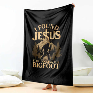 I Found Jesus Still Looking For Bigfoot Throw Blanket Funny Christian Sasquatch Vintage Mountain TS11 Print Your Wear