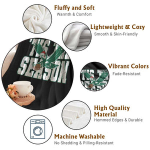 Christmas Football Lover Throw Blanket Green PFE Santa Hat Game Day TS11 Print Your Wear
