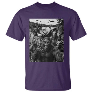 Funny Cryptid Creatures Selfie T Shirt Bigfoot Alien Cryptozoology Fantasy Mythical Monsters