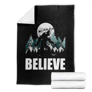 Funny Christmas Bigfoot Throw Blanket Believe Santa Sasquatch Snow TS11 Black Print Your Wear