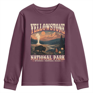 Yellowstone National Park Wyoming Montana Idaho Youth Sweatshirt Vintage Bison Geyser