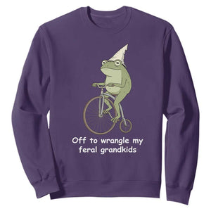 Off To Wrangle My Feral Grandkids Funny Grandparents Frog Sweatshirt