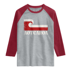 Aotearoa New Zealand Vintage Maori Flag Tino Rangatiratanga Raglan Shirt