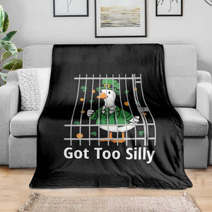 Funny Got Too Silly St Patricks Day Throw Blanket Goose Pun Humor Animal Lovers Shamrock TS11 Print Your Wear