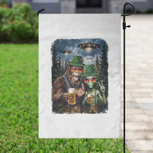 Funny Bigfoot Alien Oktoberfest Garden Flag Selfie Beer Party German Lederhosen UFO Gift
