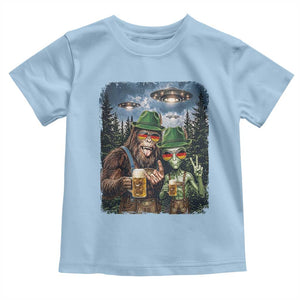 Funny Bigfoot Alien Oktoberfest Toddler T Shirt Selfie Beer Party German Lederhosen UFO Gift
