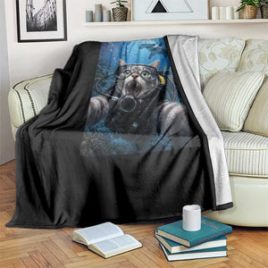 Funny Scuba Diving Cat Selfie With Hammerhead Shark Throw Blanket