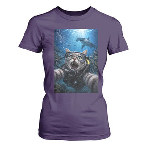Funny Scuba Diving Cat Selfie With Hammerhead Shark T Shirt For Women