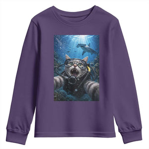 Funny Scuba Diving Cat Selfie With Hammerhead Shark Youth Sweatshirt