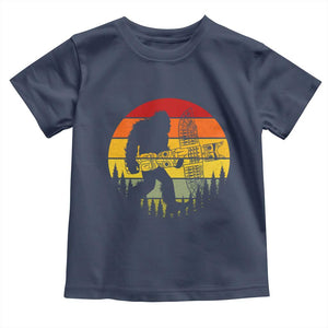 Vintage Pacific Northwest Bigfoot With Totem Pole Toddler T Shirt